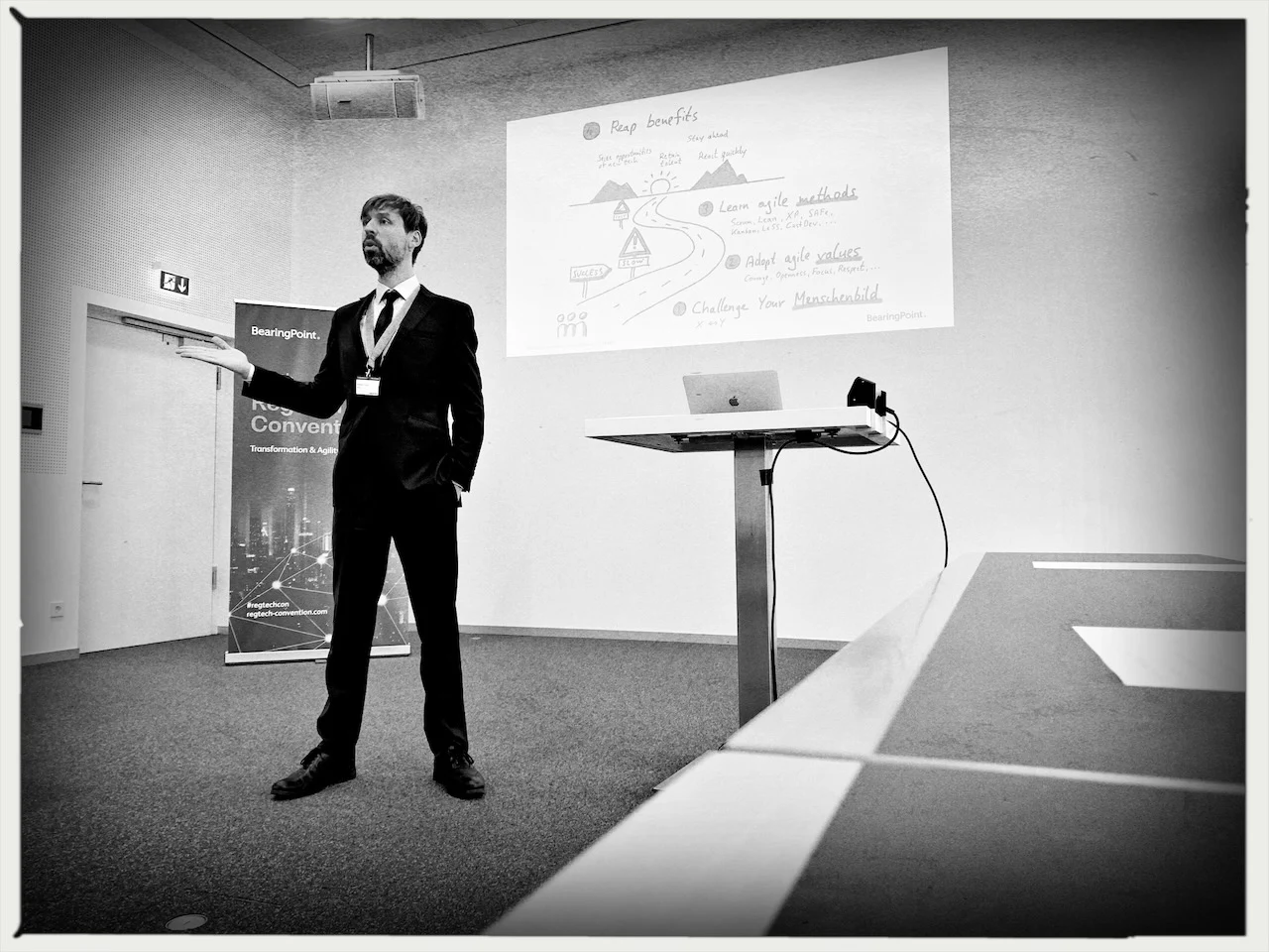 Matthias speaking at a BearingPoint convention